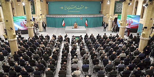 پیشرفت چشمگیر ایران با حمایت صحیح از بخش خصوصی؛ مهم‌ترین وظیفه دولت بهبود فضای کسب و کار و برطرف کردن موانع آن است